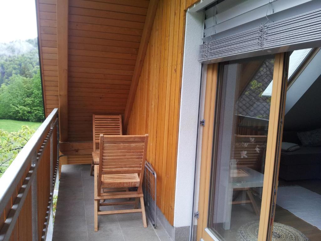 Apartments Tourist Farm Storman With Ev Ch-Station Trzic Quarto foto