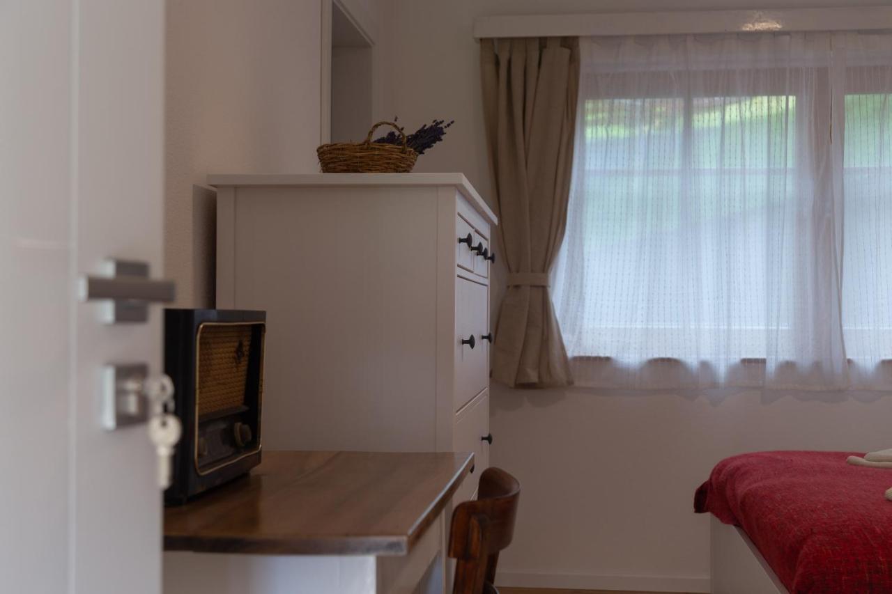 Apartments Tourist Farm Storman With Ev Ch-Station Trzic Exterior foto